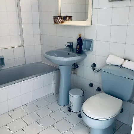 Cate's Achilleion Apartment's アパート Kastanéa