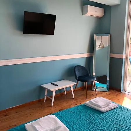 Cate's Achilleion Apartment's アパート